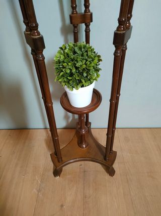 MESA ALTA PARA PLANTAS