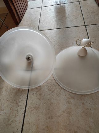 Due Lampadario di vetro opaco 