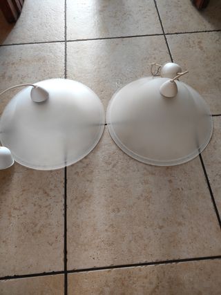 Due Lampadario di vetro opaco 