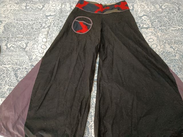 Pantalones de campana anchas