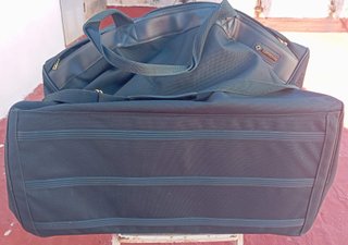 Bolsa de viaje marca SAMSONITE