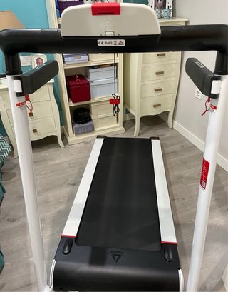 Cinta de andar y correr