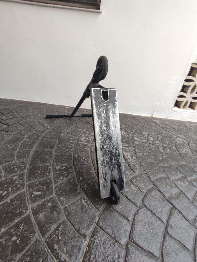 Patinete scooter Striker Gravis 