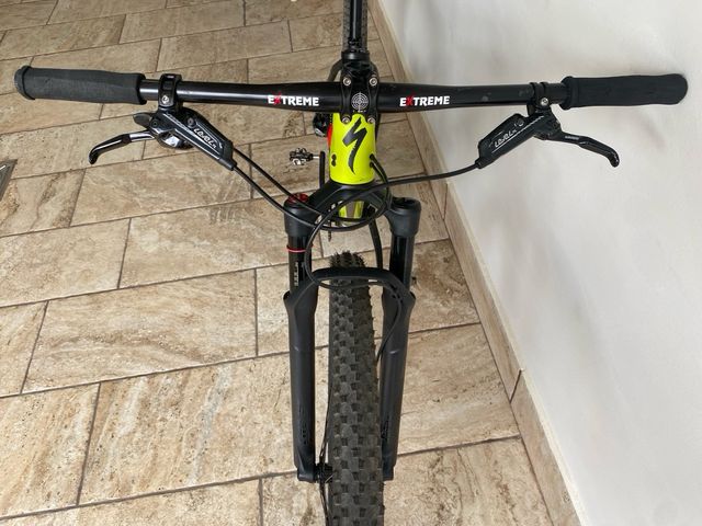 Specialized Epic HT Expert.