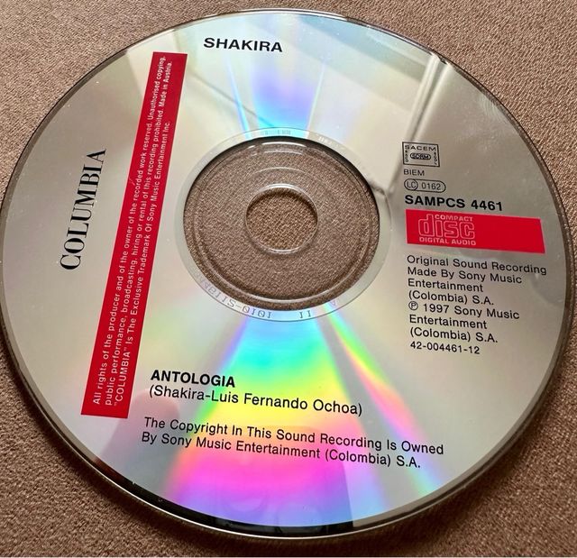 Single Shakira Antología (1997) buen estado