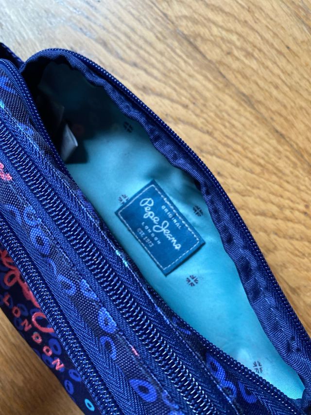 estuche pepe jeans nuevo
