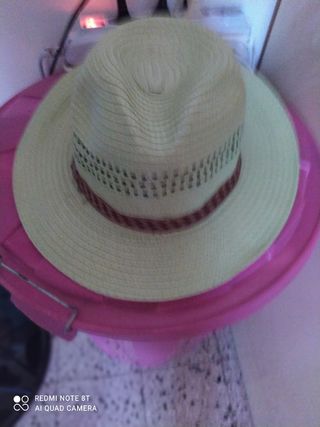 Lotto cappelli a scelta