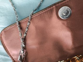 Bolso dorado de fiesta nuevo