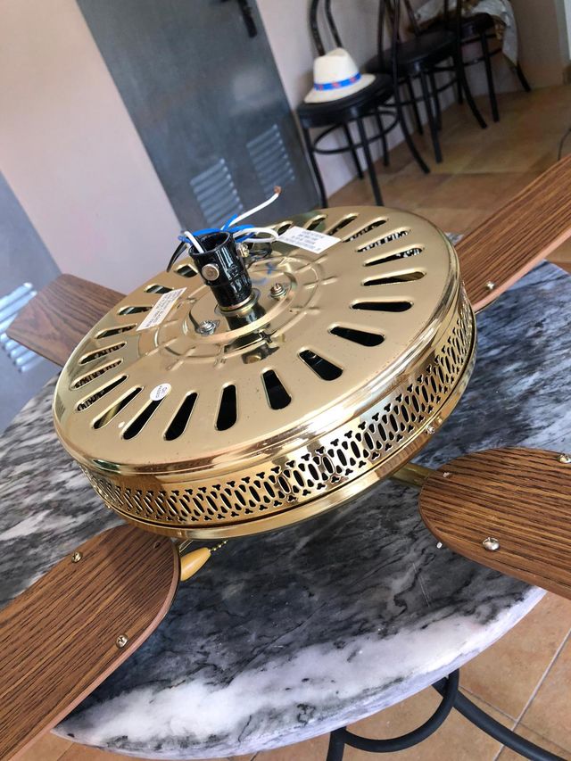 Ventilador techo vintage.