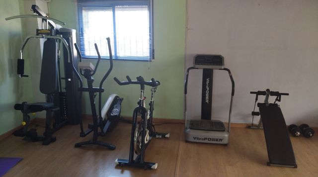 MÁQUINAS GIMNASIO DE CASA