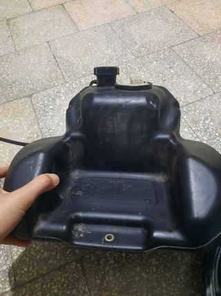 Serbatoio originale scarabeo 100 4T aprilia