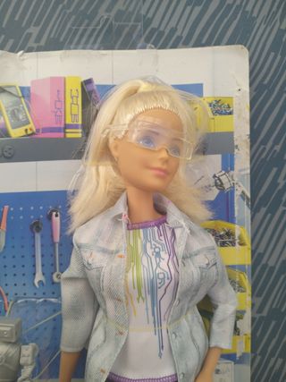 Barbie ingeniera robótica