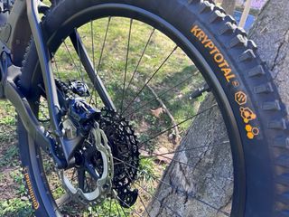 Bicicleta electrica scott genius 910 carbono