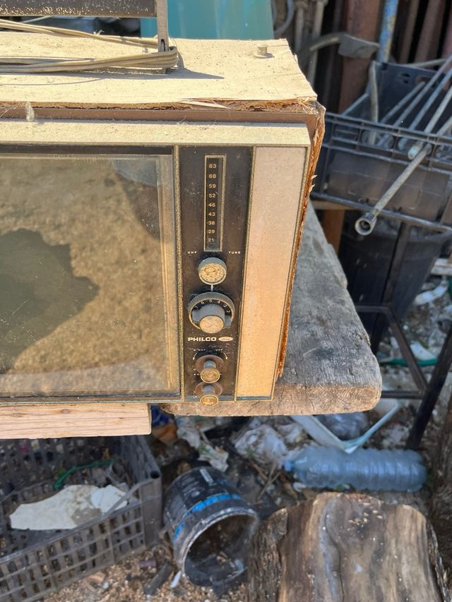 Televisore antica vintage