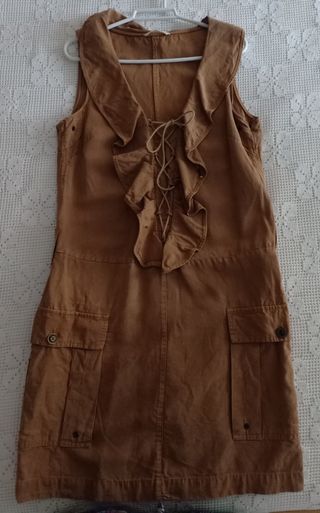 Vestido de verano color Camel de lino.