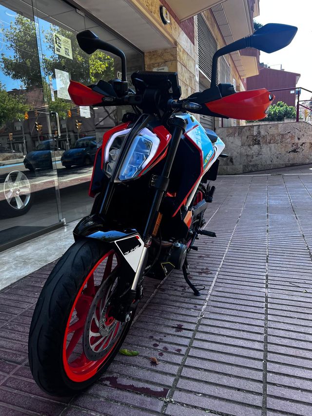 KTM 390 DUKE