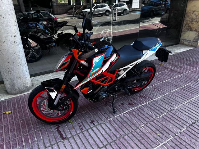 KTM 390 DUKE