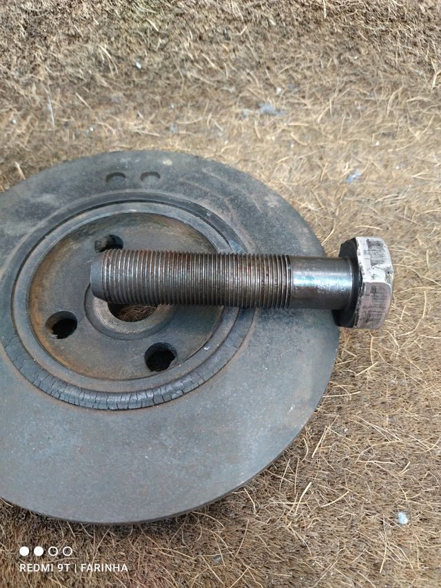 Ford 1.6D bomba injetora e polia cambota