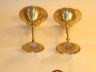 tazze ottone incise e portapillole antiche indiane