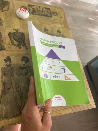 Libro de texto de 2do, ESO.