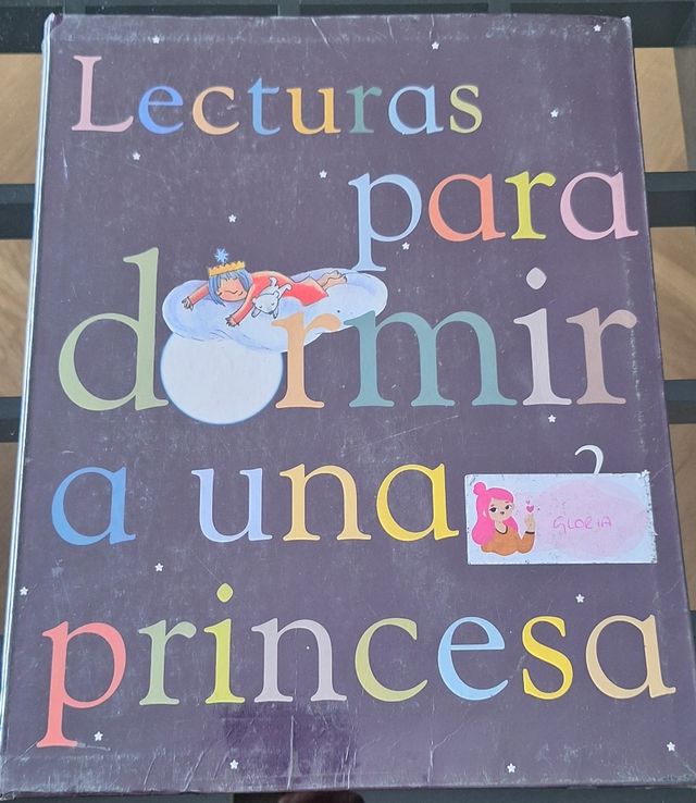 Libro escolar lectura