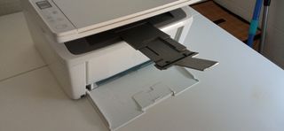 Impresora HP M140we Laser