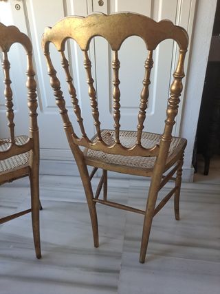 Dos sillas vintage art noveau