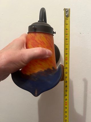 Dos apliques de forja con foco