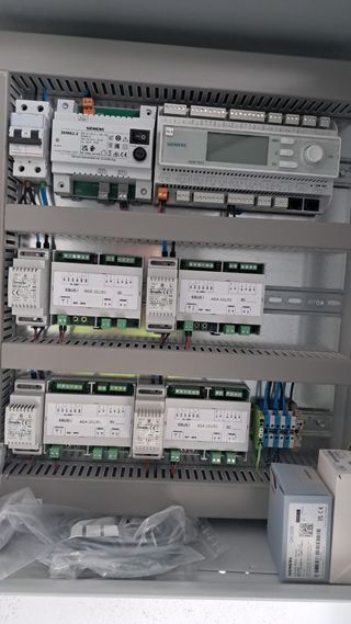 (MANITAS ECONOMICO ELECTRICISTA)