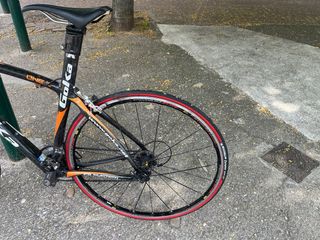 Bicicleta de carretera Goka