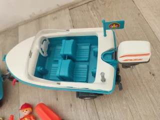 Playmobil pick up y lancha, remolque, motor