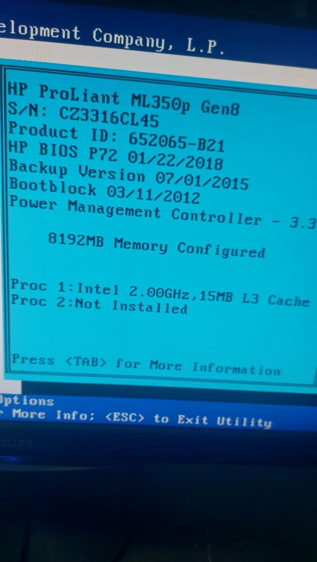 HP ML350p Gen8 16x SFF 2,5 8Gb servidor 2x PSU.