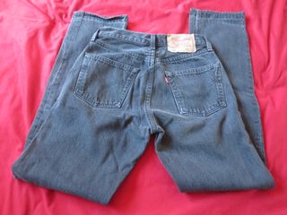 Levis