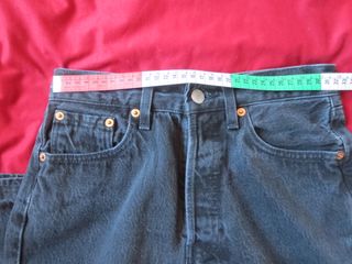 Levis