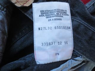 Levis