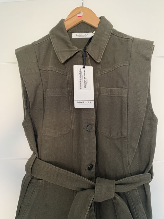 Chaleco vaquero Kaki de Naf Naf. Talla S