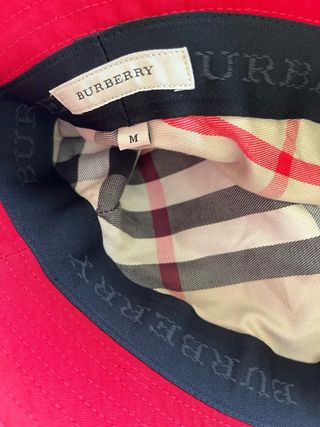 Sombrero Burberry mujer