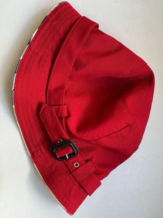 Sombrero Burberry mujer