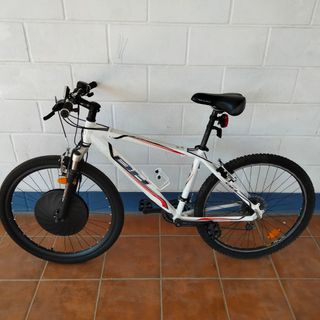 Bicicleta eléctrica BH de montaña.