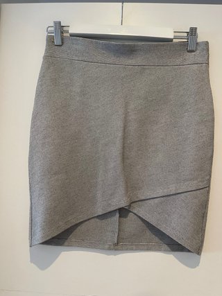 Falda Stradivarius