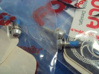 NUEVO. FRENOS FORMULA R0 OVAL FCS