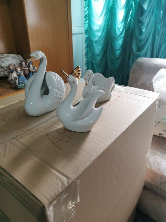 Cisnes porcelana