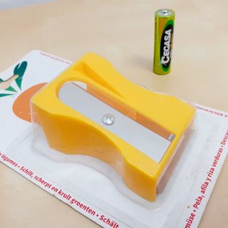 Pelador de verduras sacapuntas