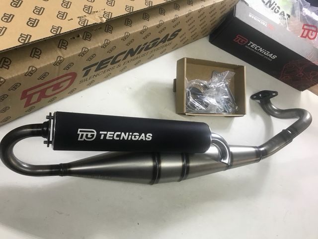 Escape Aprilia, Suzuki Katana, SR ‘00 MorinEngine