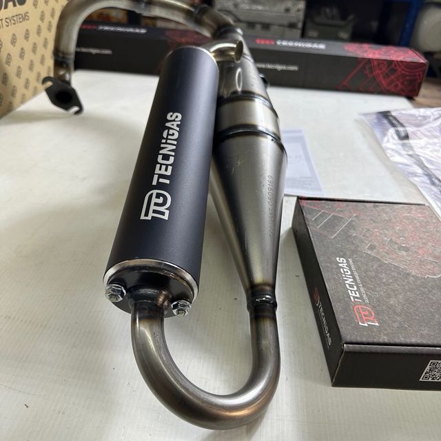 Escape Aprilia, Suzuki Katana, SR ‘00 MorinEngine