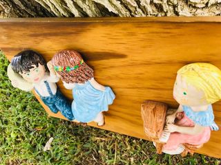 Cuadro con figuras en relieve