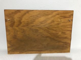 Cuadro con figuras en relieve