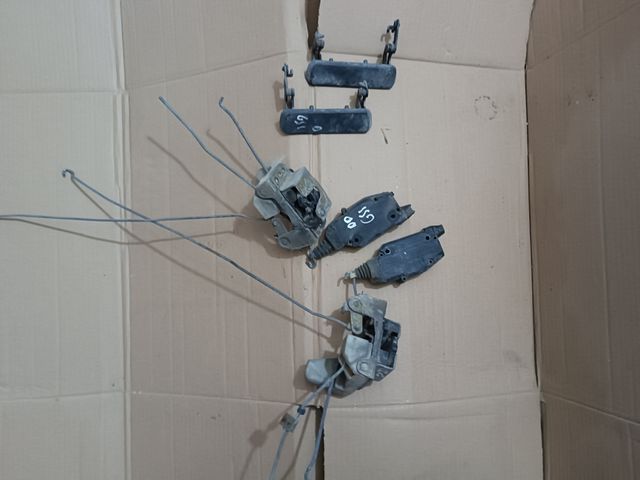 Opel kadett GSI cerraduras y manetas