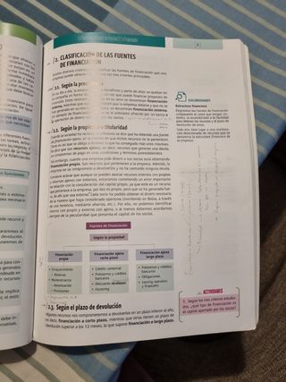 Libro de economia de 2°bachillerato