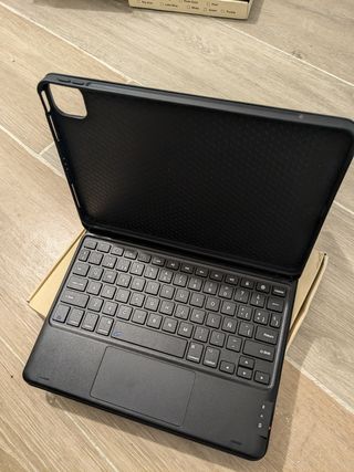 EARTO Teclado CON  Funda iPad Air 6th 11 M2 2024